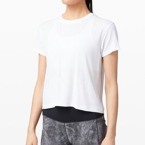 Lululemon Train to be top